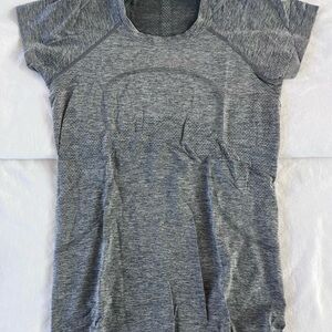 Lululemon Swiftly Tech Short Sleeve Top